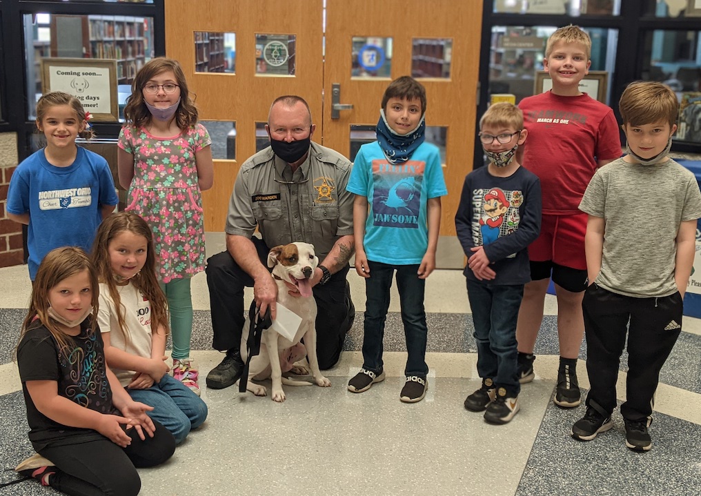 Dog Warden Visits Antwerp Elementary West Bend News