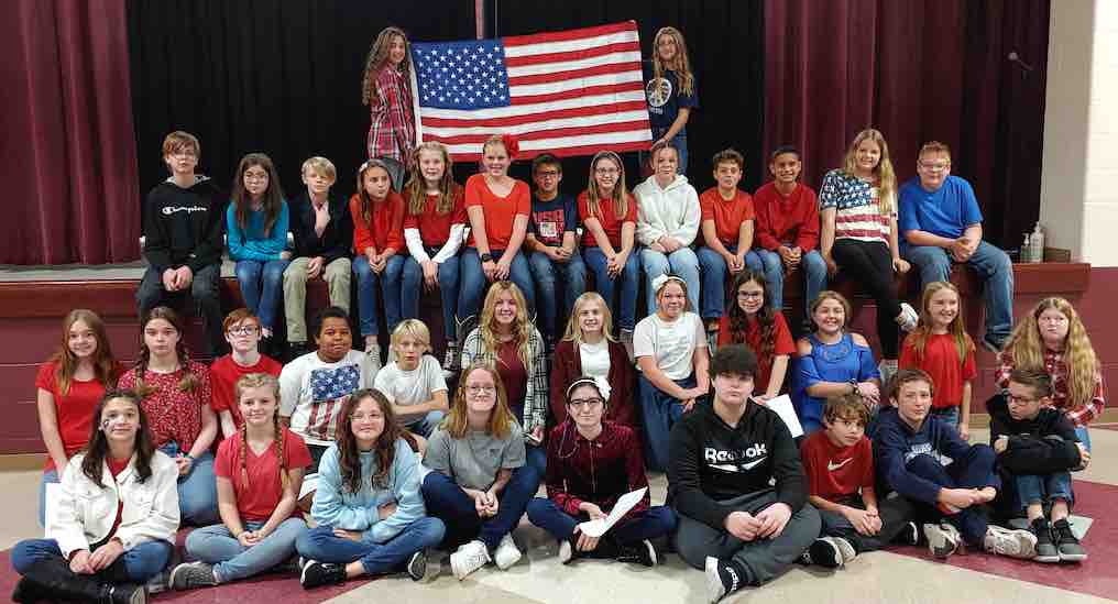 Oakwood Elementary Hosts veterans day program West Bend News